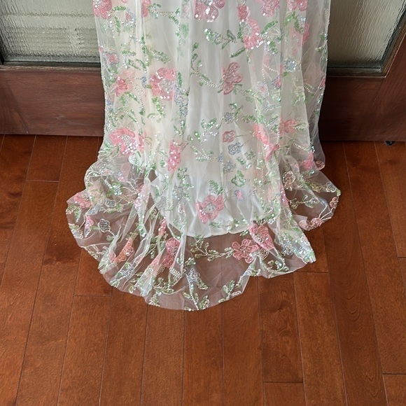 Mac Duggal 68180 Floral Beadwork Sheer Bodice Dress size 4 NEW $598 - Picture 13 of 17